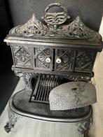 Gietijzeren kacheltje (schippertje), Huis en Inrichting, Kachels, Ophalen, Zo goed als nieuw, Hout, Houtkachel