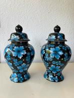 Paar Oude Chinese Aardewerk vazen, Dekselpotten Blauwe Lotus, Ophalen of Verzenden