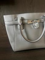 Mooie Michael Kors tas, Sieraden, Tassen en Uiterlijk, Tassen | Damestassen, Ophalen of Verzenden, Zo goed als nieuw, Grijs, Handtas