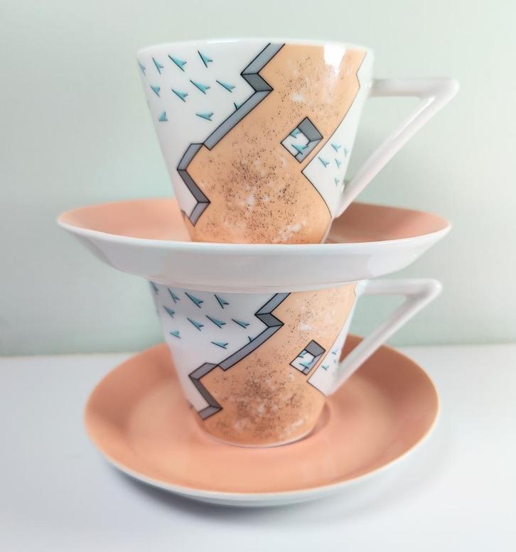 2x Vintage kop & schotel, Winterling Germany, Memphis stijl, Verzamelen, Porselein, Kristal en Bestek, Zo goed als nieuw, Kop en/of schotel