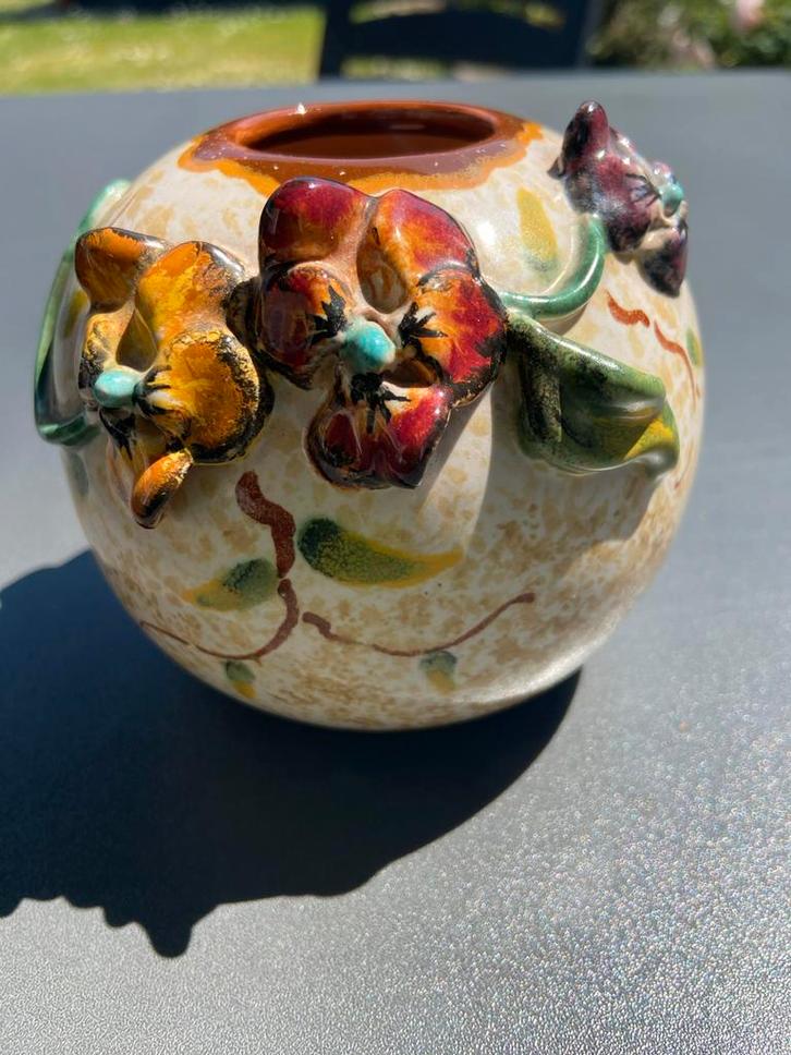 Zenith Gouda Vaas - Handbeschilderd, Antiek en Kunst, Antiek | Vazen, Ophalen of Verzenden