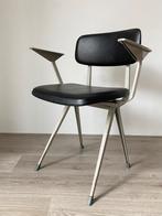 2 Result design stoelen, Huis en Inrichting, Stoelen, Ophalen, Gebruikt, Zwart, Twee