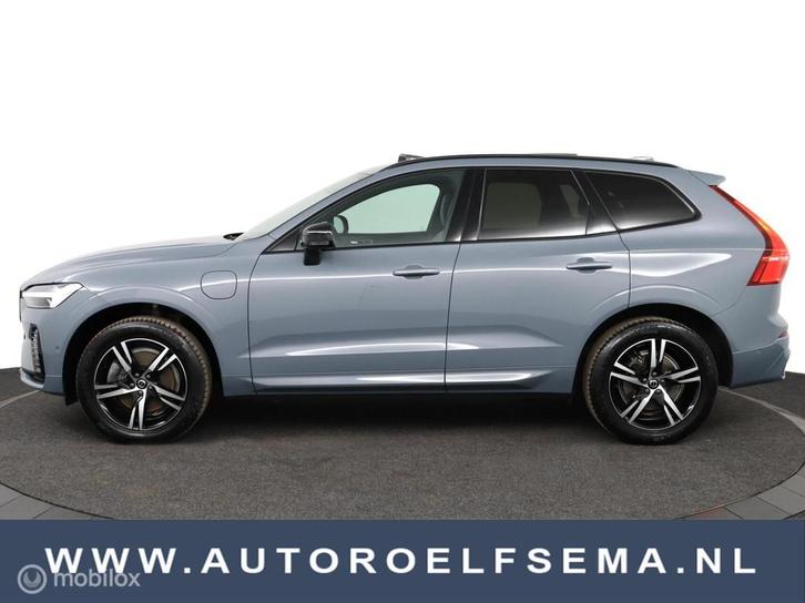 Volvo XC60 2.0 T6 Plug-in hybrid AWD R-Design|Pano|ACC|Harma, Auto's, Volvo, Te koop, XC60, 4x4, ABS, Achteruitrijcamera, Adaptive Cruise Control