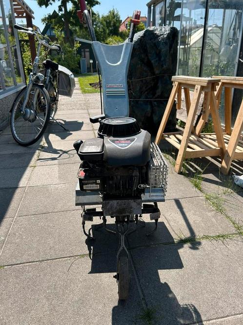 Tuinfrees, Doe-het-zelf en Verbouw, Gereedschap | Freesmachines, Zo goed als nieuw, Benzine, Tuinfrees, Ophalen of Verzenden