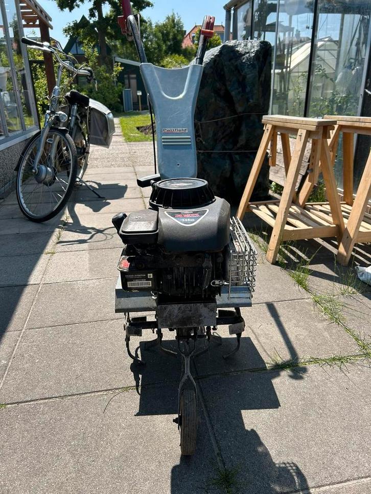 Tuinfrees, Doe-het-zelf en Verbouw, Gereedschap | Freesmachines, Zo goed als nieuw, Benzine, Tuinfrees, Ophalen of Verzenden