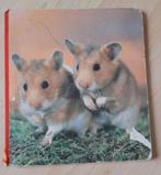 GEKARTONNEERD BOEK MET DIEREN, Ophalen of Verzenden, Gelezen, Fictie algemeen