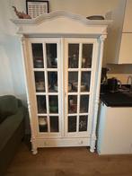 Witte authentieke houten buffetkast, Antiek en Kunst, Antiek | Meubels | Kasten, Ophalen