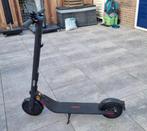 Segway Ninebot E22E in nette staat met nieuwe accu., Fietsen en Brommers, Steps, Ophalen, Gebruikt, Elektrische step (E-scooter)