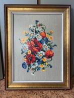 Geborduurd Bloemen Schilderij in Goudkleurige Lijst, Ophalen