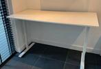 Mooie witte zit-sta bureau met hendel (160x80), Ophalen, In hoogte verstelbaar, Zo goed als nieuw, Bureau