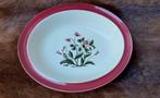Wedgwood Mayfield Barlaston schaal Oval Bowl 24 cm, Huis en Inrichting, Keuken | Servies, Ophalen of Verzenden, Wedgwood, Porselein
