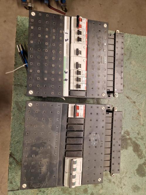 1x abb meterkast, Doe-het-zelf en Verbouw, Elektra en Kabels, Gebruikt, Schakelaar, Ophalen of Verzenden