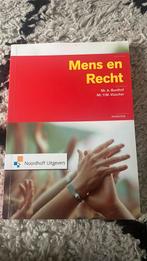 Boek mens en recht, Ophalen of Verzenden, Zo goed als nieuw