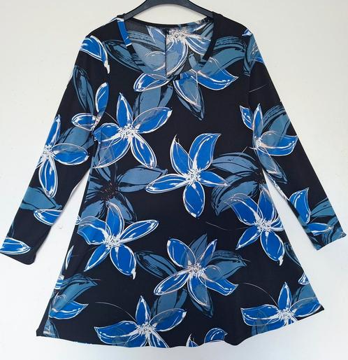 Prachtige zwart/blauwe Dolce Yoek Tuniek Mt M- 42/44/46, Kleding | Dames, Grote Maten, Zo goed als nieuw, Blouse of Tuniek, Overige kleuren
