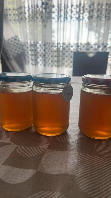 Honing Uit Natuurgebied  beschikbaar voor biedingen