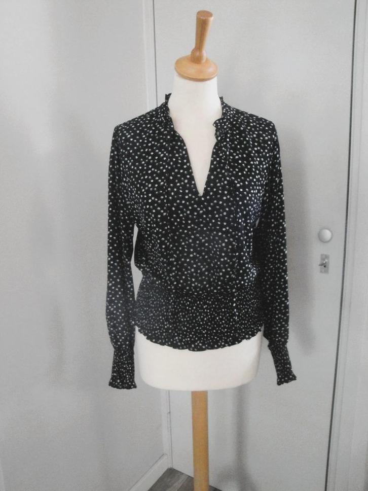 Zwart/wit blousje PIGALLE maat M, Kleding | Dames, Blouses en Tunieken, Zo goed als nieuw, Maat 38/40 (M), Zwart, Ophalen of Verzenden