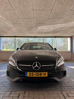 Mercedes-Benz A-Klasse 200d Aut7 AMG |Night Pakket| Facelift, Auto's, 136 pk, 4 cilinders, Alcantara, Zwart