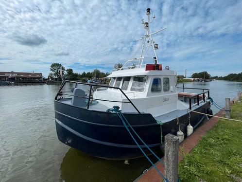 Zeevisboot zeewaardige boot, Watersport en Boten, Motorboten en Motorjachten, Zo goed als nieuw, Staal, 6 tot 9 meter, Diesel