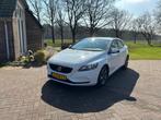 Volvo V40 D2 2014 | nieuwe DPF+distributie | koppakking lek, Voorwielaandrijving, 4 cilinders, Wit, Origineel Nederlands