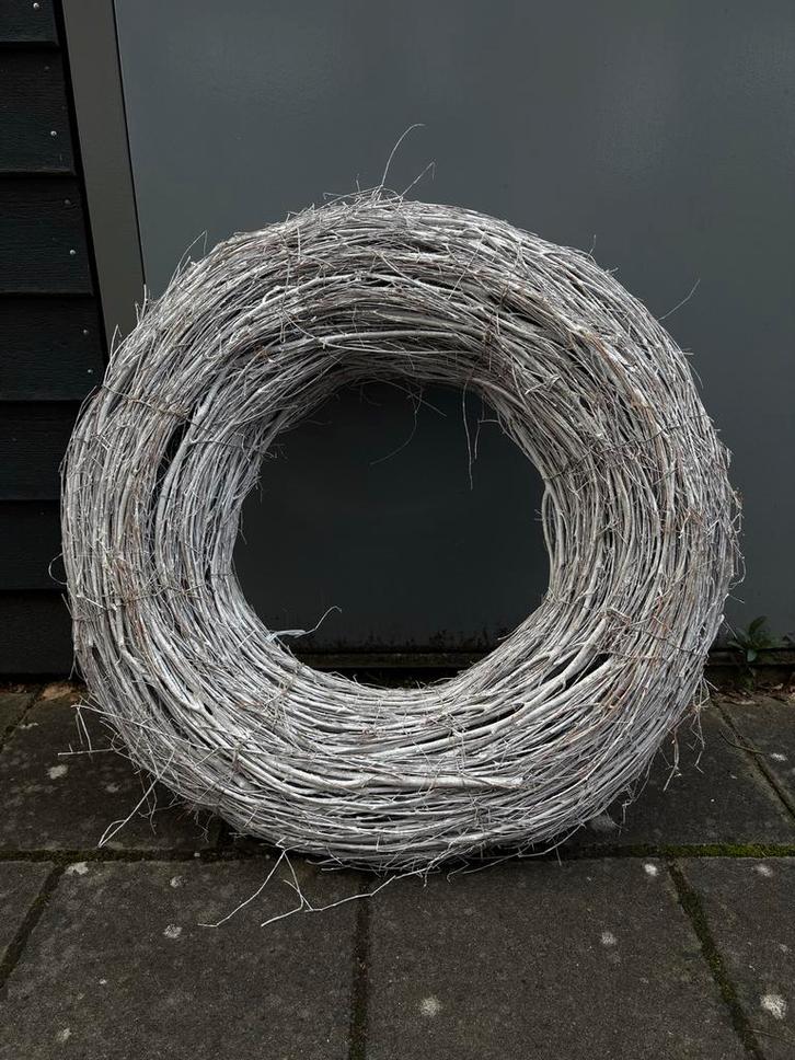 Decoratieve Krans van Takken, Huis en Inrichting, Woonaccessoires | Kransen, Zo goed als nieuw, Ophalen