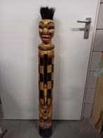 Houten beeld, Ophalen