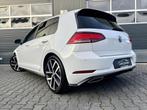 Volkswagen Golf 1.5 TSI Highline Business R *DSG*FLIPPERS*XE, Adaptive Cruise Control, 4 cilinders, 150 pk, Wit