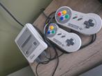 Super Nintendo, Spelcomputers en Games, Spelcomputers | Nintendo Super NES, Ophalen of Verzenden, Zo goed als nieuw, Met 2 controllers