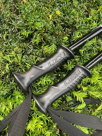 Leki Nordic Walking instelbaar ( 1,00 - 1,40 m.) beschikbaar voor biedingen
