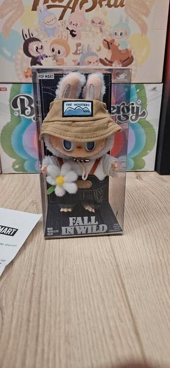 Popmart Labubu Fall in Wild (gesealed) beschikbaar voor biedingen