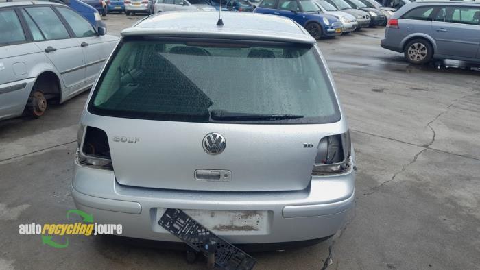 Achterbumper van een Volkswagen Golf (LA7W), Auto-onderdelen, Carrosserie en Plaatwerk, Bumper, Volkswagen, Gebruikt, 3 maanden garantie