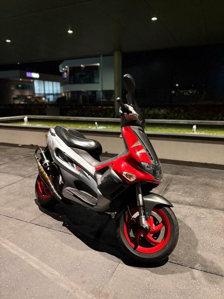 Gilera Runner 70cc DD SP Pro, Fietsen en Brommers, Scooters | Piaggio, Gebruikt, Overige modellen, Maximaal 45 km/u, Tweetakt