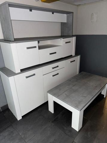 Complete meubelset te koop – wit/grijs beschikbaar voor biedingen