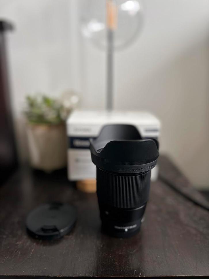 Fujifilm Sigma 16mm f/1.4 DC DN Lens, Audio, Tv en Foto, Fotografie | Lenzen en Objectieven, Zo goed als nieuw, Groothoeklens