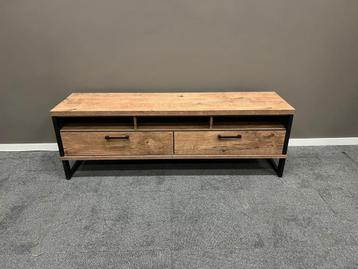 Tv meubel Pantin 160cm van Happy At Home nu voor €449,- beschikbaar voor biedingen