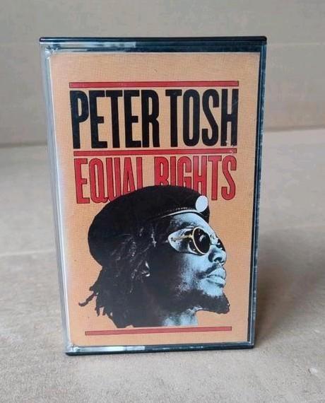 muziek cassette van Peter Tosh - Equal Rights, Cd's en Dvd's, Cassettebandjes, Gebruikt, Origineel, Pop, 1 bandje, Ophalen of Verzenden
