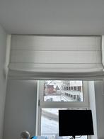Twee witte vouwgordijnen, Huis en Inrichting, Stoffering | Gordijnen en Lamellen, Ophalen, Zo goed als nieuw, Wit, 200 cm of meer