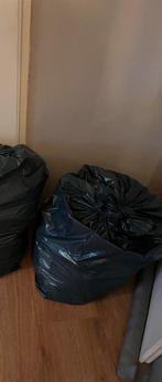 1 vuilniszak jongens kleding maat 110 tm 128, Ophalen of Verzenden
