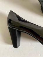 i524 Voltan: maat 38 lak-leren pumps schoenen hak zwart leer, Kleding | Dames, Schoenen, Zwart, Voltan, Ophalen of Verzenden, Zo goed als nieuw