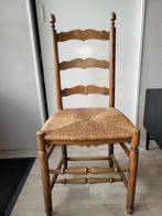 Ouderwetse Stoel Met Rieten Zitting In Goede Staat, Huis en Inrichting, Stoelen, Ophalen, Riet of Rotan, Gebruikt, Bruin
