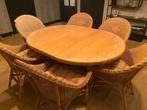 Gebruikte grenen ronde tafel met 6 rieten stoelen., Ophalen, Gebruikt, 4 tot 6 stoelen