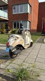 SYM Mio HU05W - Scooter, kleur crème, Fietsen en Brommers, Scooters | SYM, Gebruikt, Maximaal 45 km/u, Benzine, 50 cc