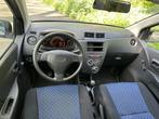 Daihatsu Cuore 1.0 Clever 5DRS|ZEER NETTE AUTO, Origineel Nederlands, Te koop, Zilver of Grijs, Airbags