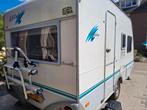 Nette, lichte caravan., Caravans en Kamperen, Caravans, Stapelbed, Rondzit, Kachel, Tot en met 5