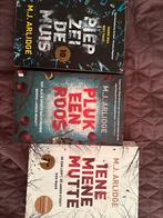 M.J. Arlidge - 3 Thrillers, Boeken, Ophalen, Zo goed als nieuw, Europa overig