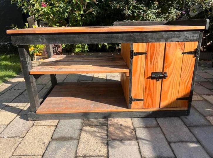 Buitenkeuken, Tuin en Terras, Buitenkeukens, Gebruikt, Houtskool, Ophalen