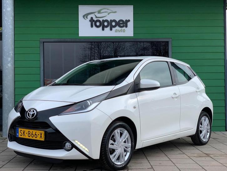 Toyota Aygo 1.0 VVT-i x-sport | Camera | Airco | LED |, Auto's, Toyota, Bedrijf, Te koop, Aygo, ABS, Achteruitrijcamera, Airbags