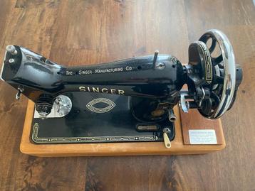  Vintage Singer 99K Naaimachine (1956 -Werkt Perfect) beschikbaar voor biedingen