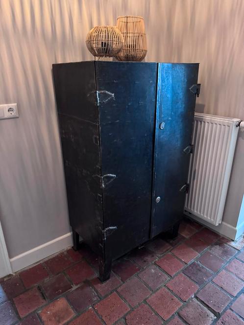 Industriele zware ijzeren kast, Huis en Inrichting, Kasten | Lockerkasten, Gebruikt, Ophalen