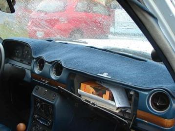 GEZOCHT Dashboard kleed Mercedes W123 beschikbaar voor biedingen