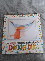 Dikke verjaardagsboek van dikkie dik, Ophalen of Verzenden, Zo goed als nieuw